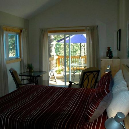 Gite Au Pied Du Courant De Gilbert Desjardins モン・ローリエ 部屋 写真